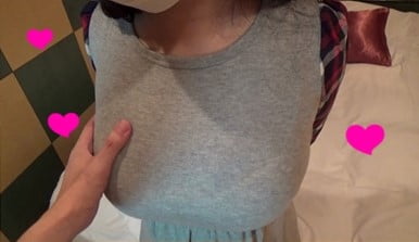 りえ21歳 神乳＆無毛 着衣パイズリとつるつるパイパン