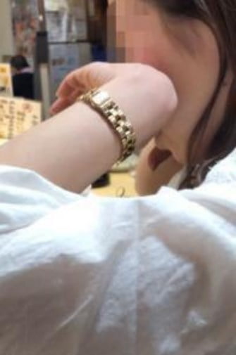 中出しされる同級生はバツイチ子持ちで、年下彼氏持ち。彼氏に今夜は帰れないとラ○ンさせ中出し_2019-5-21_11-58-23_No-00