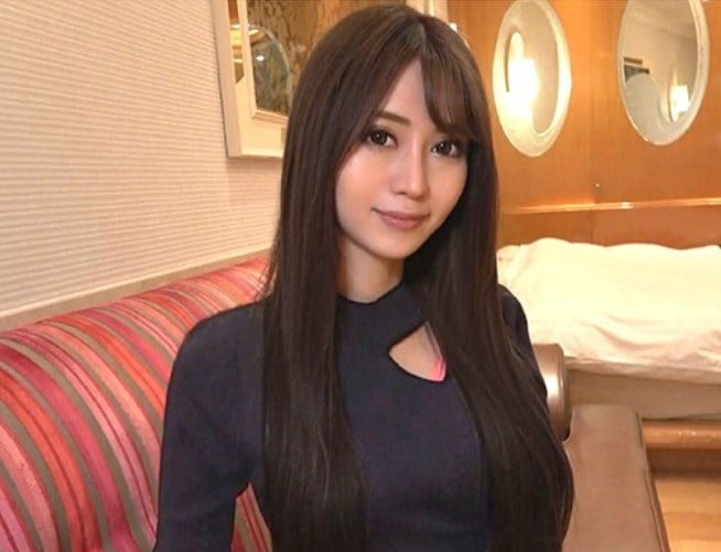 穏やかな元読モ Gカップ爆乳絶対的美人 となし崩しSEX！